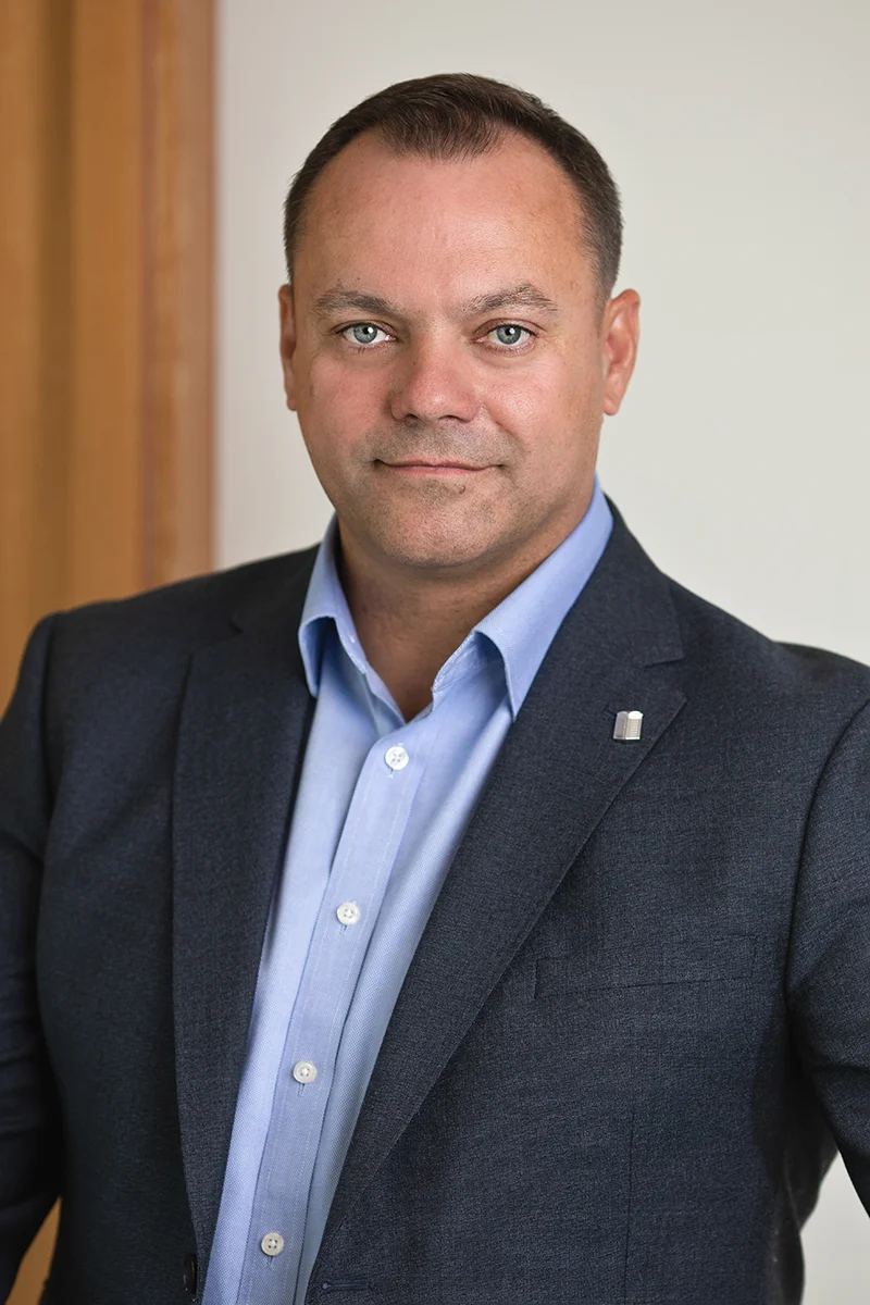 Geoff Muckle, Executive Chairman